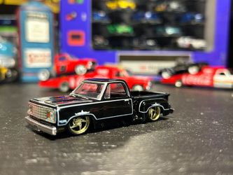 M2 machines Dodge Custom 1:64