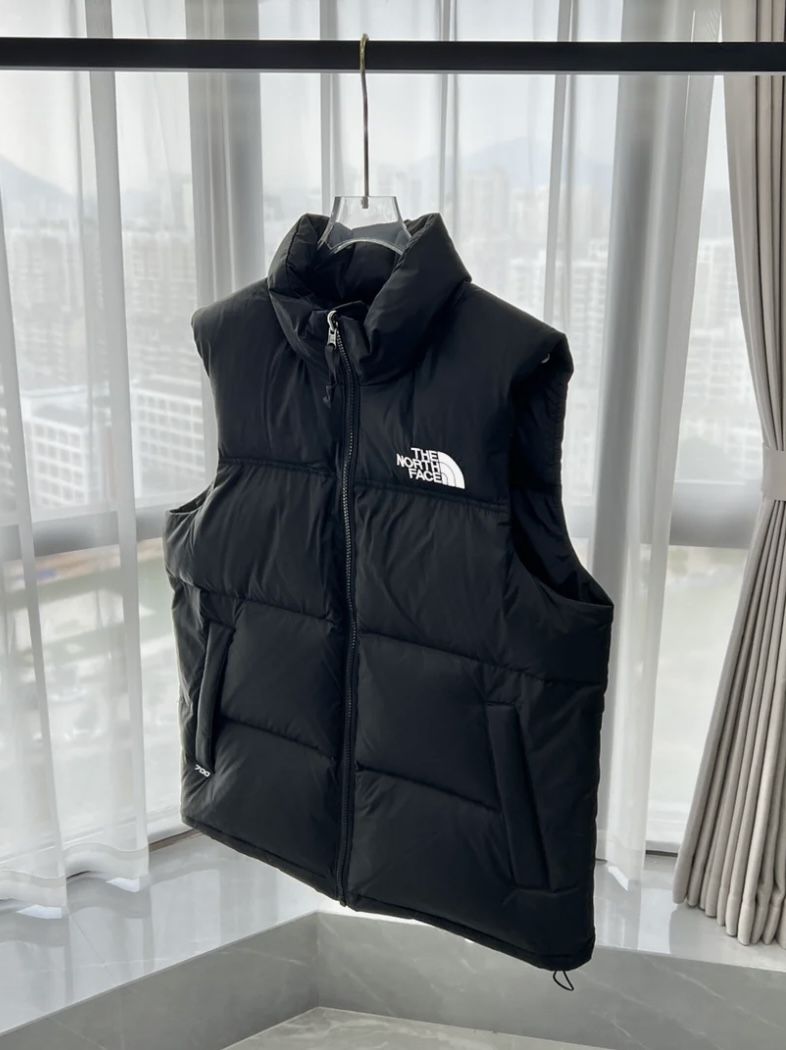 The north face, puffer vest, black, medium