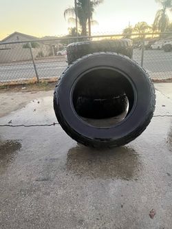 275/60 R20 Scorpion AS Tires