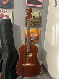Fender Redondo Special Dreadnought Acoustic Guitar + Case