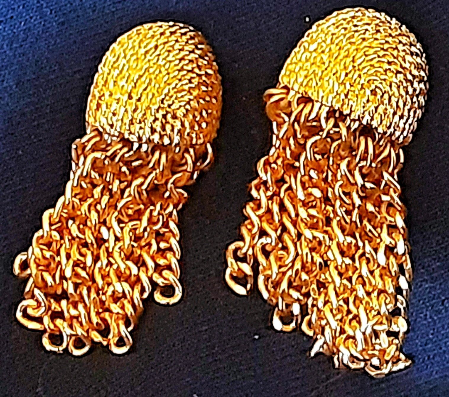 Signed MONET clip on goldtone earrings w chains chainmail .5 x 1.5"