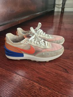 Women's Nike Waffle Size 8.5