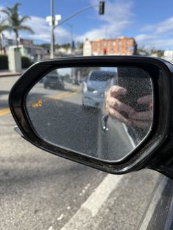 2016-2019 Prius Driver Side Mirror GLASS With Blind Spot