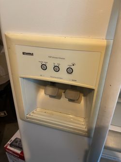 Kenmore Refrigerator Ice and Water Dispenser