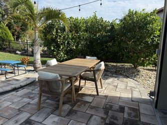Outdoor Dining Set