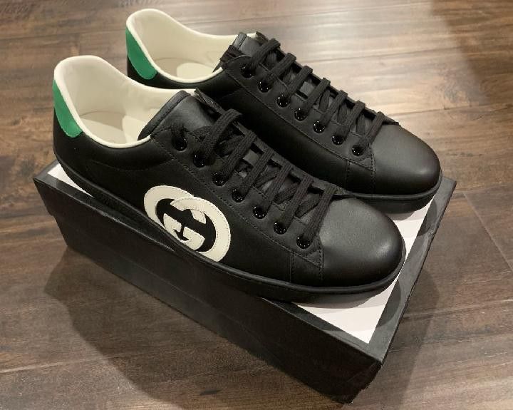 New Gucci GG Mens Sneaker Casual Wear LV Black Rython Sneaker //Gucci Ace Bee White Cream Color SIZE 10 Size 11 Size 8 9