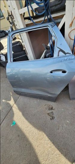 Buick Enclave Deiver Rear Door OEM