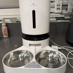 Petlibro Automatic Pet Feeder With Camera 