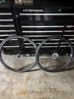 Wheel set road clincher