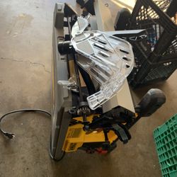 Dewalt Table Saw