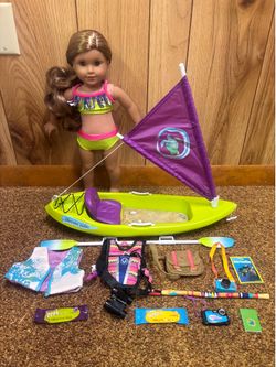 American Girl 2016 GOTY Lea Clark w/Kayak Set & Accesdories