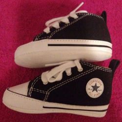 (Size 3) Infant baby converse shoes