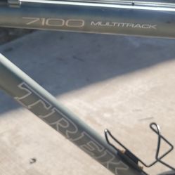 TREK BIKE 7100 MULTITRACK 