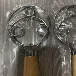 Set of 2 kitchen tools  New 