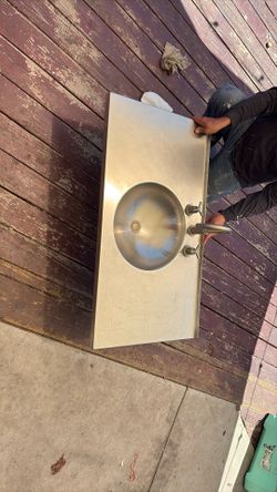 Stainless Steel Sink With Faucet