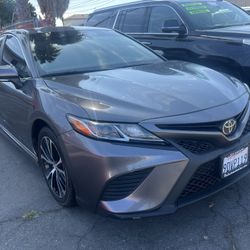 2020 Toyota Camry 