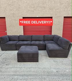 Gorgeous 6 Piece Modular Sectional Sofa
