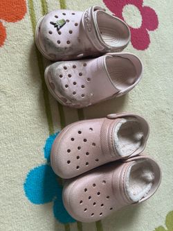 Crocs bundle