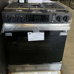 Samsung Bespoke 30” Gas Slide In Range In Stainless Steel 