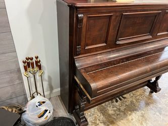 Free Antique Piano
