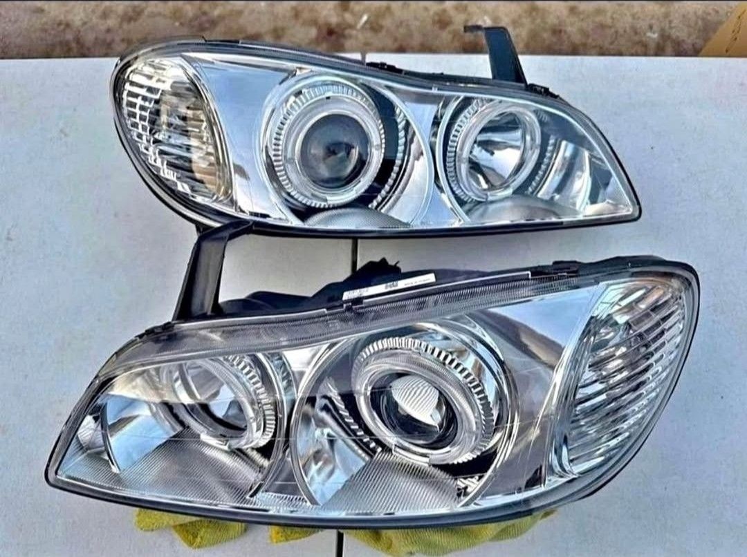 00-01 Infiniti I-30 | 02-04 Infiniti I-35 LED Headlights Faros Calaveras Micas Luces