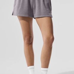 Alo Yoga Women’s Washed Low Key Sweat Short - Cool Grey Wash, XXS