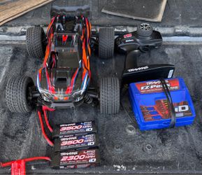 Traxxas Mini XRT VXL 3s RC car