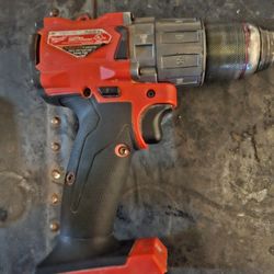 Milwaukee 1/2" Hammer Drill Driver 