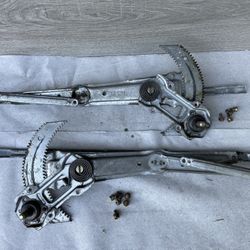 90-91 Honda Civic Hatchback Window Regulators