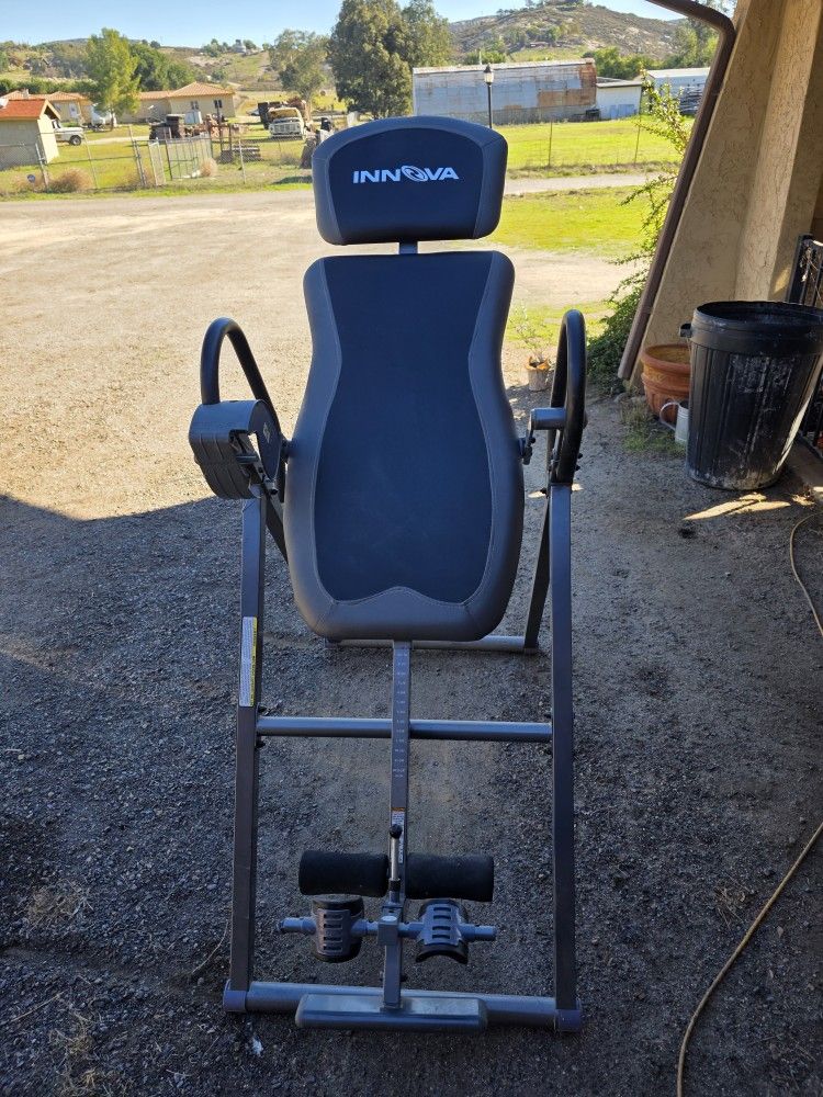 Innova Inversion Table