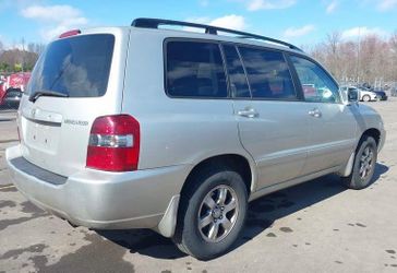 2004 Toyota Highlander