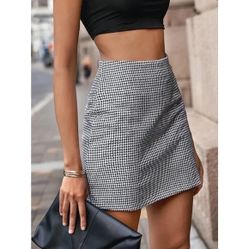 Mini Skirt 