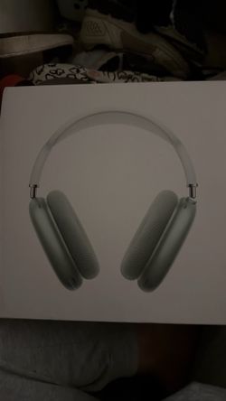 Apple AirPods Max Headphones