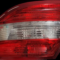 REDUCED Mercedes Benz C300  Driver Side Tail Light, Assembly