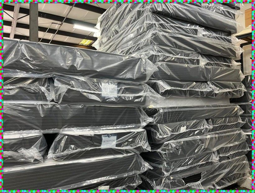 ^^*BRAND NEW PLUSH TOP MATTRESS TWINFULLQUEEN AND KING MATTRESS SET***