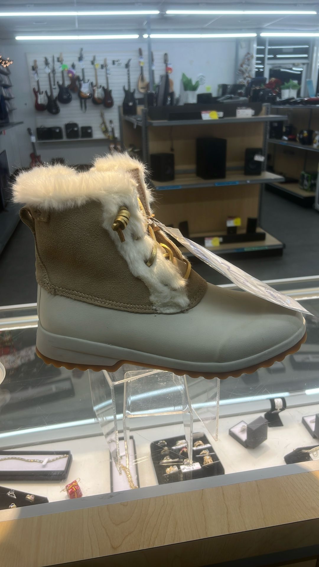 Woman’s Sperry Boots