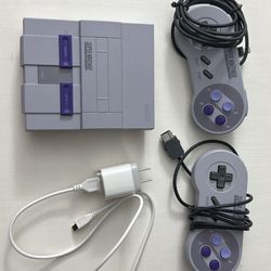 Nintendo Super NES Classic Edition Mini Console – Like New – Tested – 2 Controllers