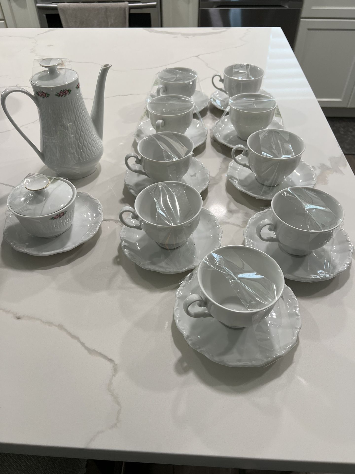 Vintage Porcelain Tea Pot Set All White Tea Cups made In Germany