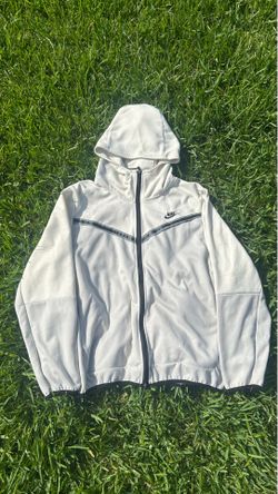 Gray/Cream Nike Tech | Large