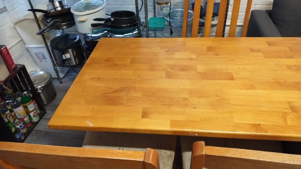 Square Kitchen Table With Four Chairs