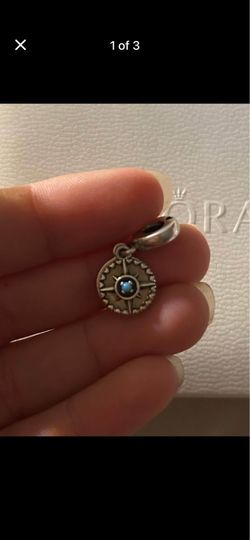 Pandora charm “Follow your dreams”