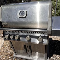 Napoleon BBQ Grill
