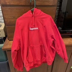 Supreme FW23 Red Bogo XL 