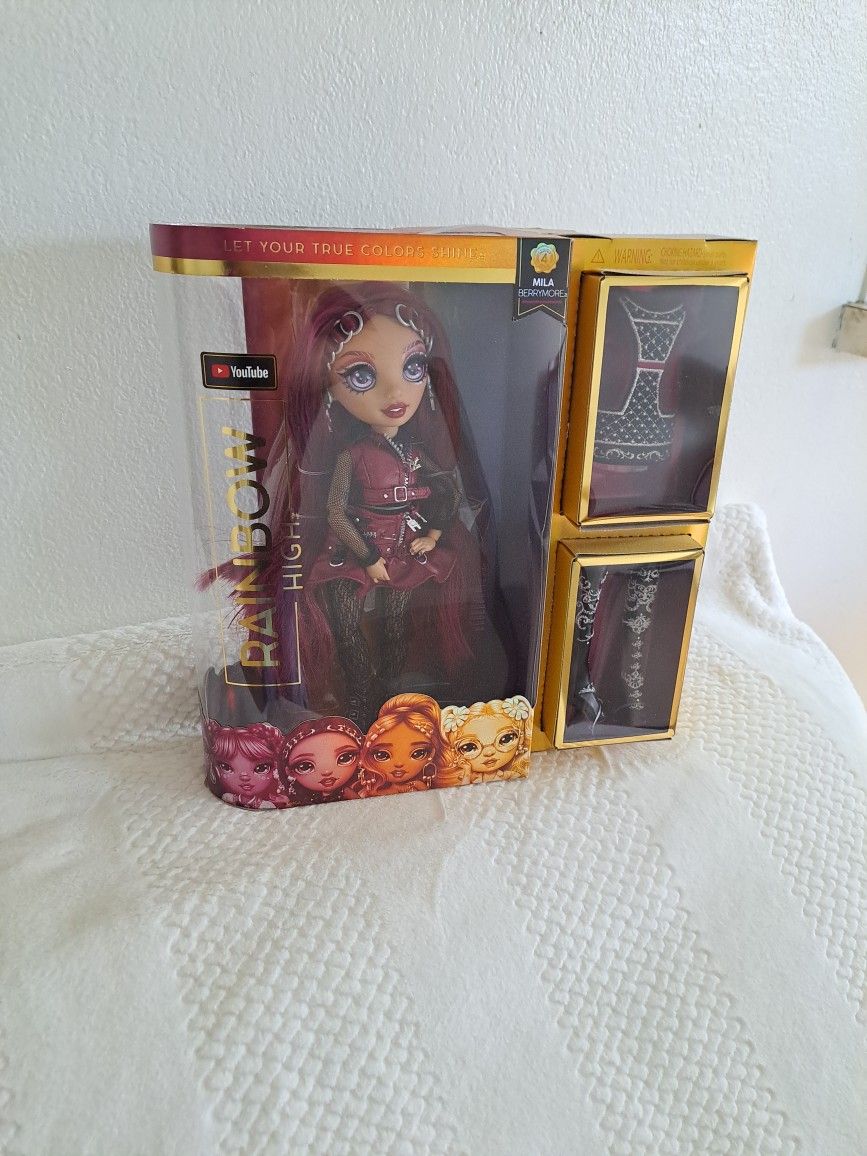 1-Boxed RAINBOW 🌈 HIGH DOLL/MILA *** MUST PICK UP**281N & 1604**