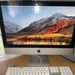 iMac 21.5”  With Keyboard And Mouse 