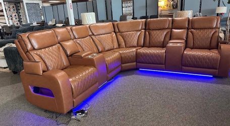 💞OM 💞  Brand New Living Room power reclining sectional