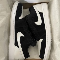 Jordan 1 Low 