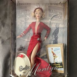 Barbie as Marilyn Hollywood Legends Collection #17452