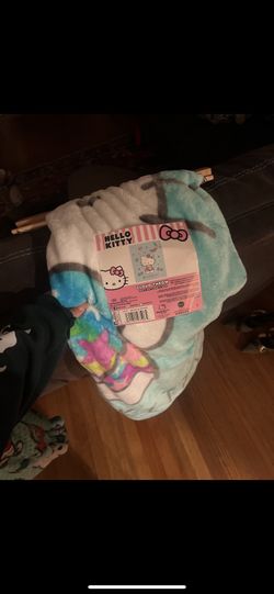 Hello Kitty Blanket 