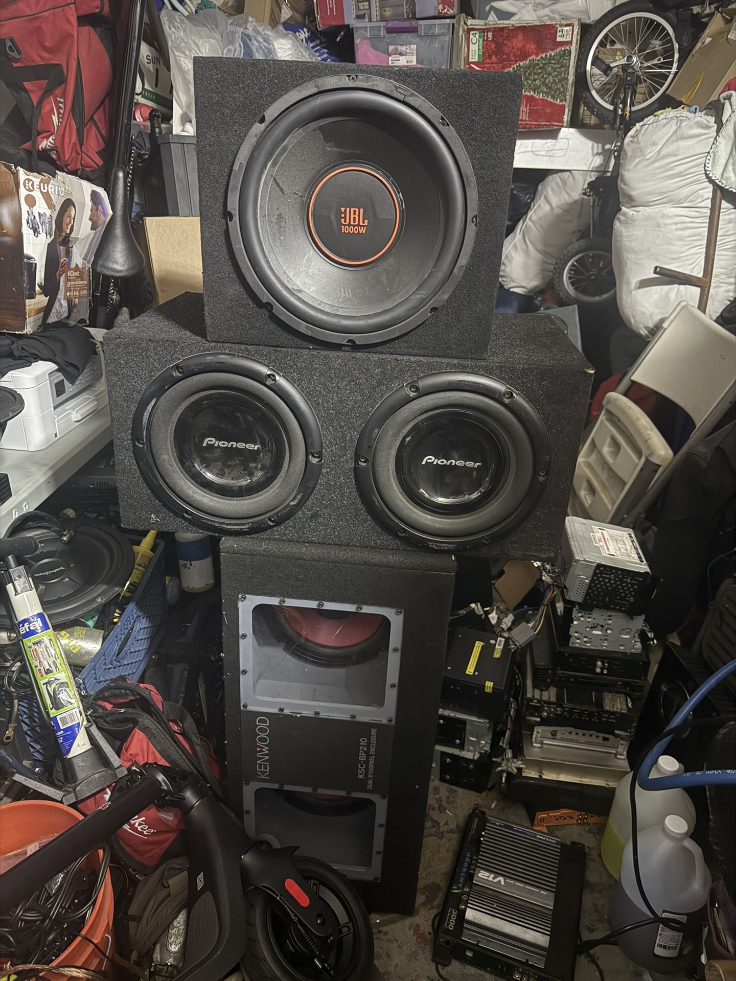 Car Bass Soeakers